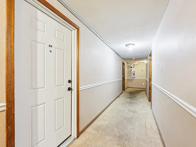 356 Franklin Ave #4 — Photo 15