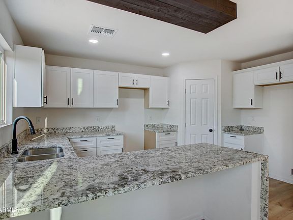5th image of 3430 E Southern Avenue