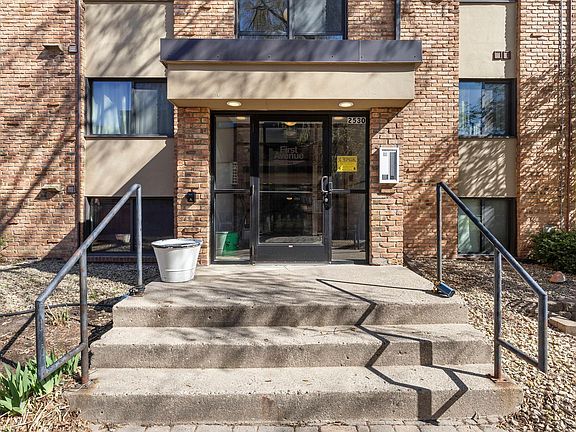 4th image of 2530 1st Ave S APT 301