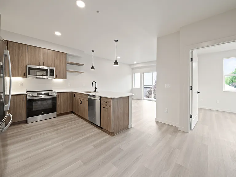 7044 SW Gonzaga St #203 — Photo 5