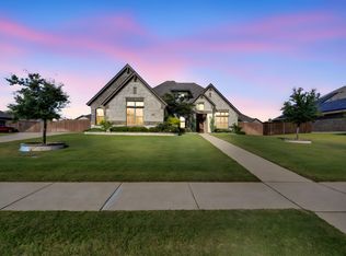5617 S 14th St, Midlothian, TX 76065