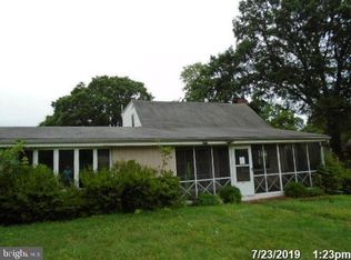 418 Elm Ave, Croydon, PA 19021