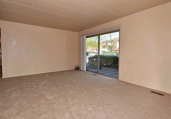 5th image of 10831 S Keating Ave APT 1NE