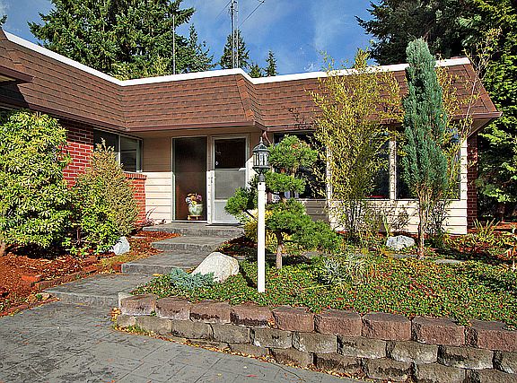 2nd image of 17713 1st Ave NW