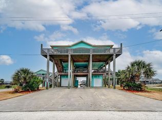 1977 Avenue H #16, Pt Bolivar, TX 77650
