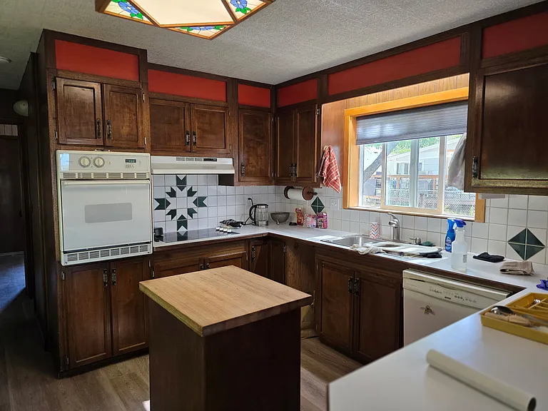 1120 Cedar St — Photo 17