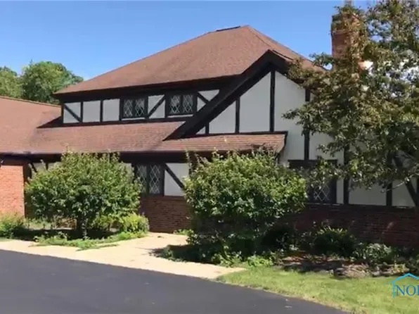 130 Pine Ln, Bryan, OH 43506