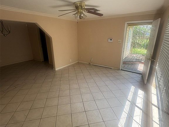 4th image of 7405 Carothers St