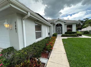 7461 SE Autumn Lane, Hobe Sound, FL 33455