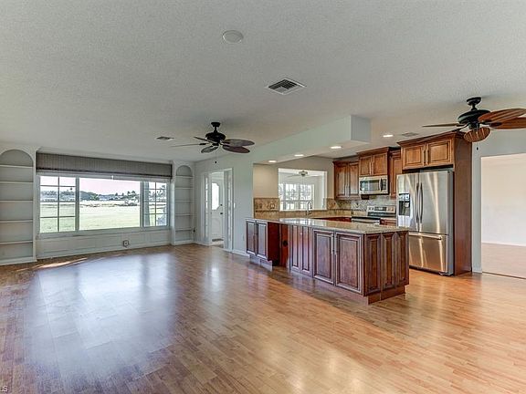 2nd image of 7079 E Brandywine Cir