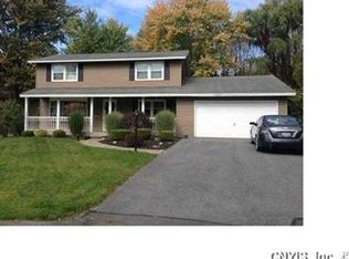 7719 Ensign Cir, Liverpool, NY 13090