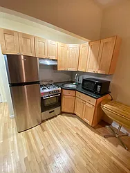 Rented by Best Apartments North Inc