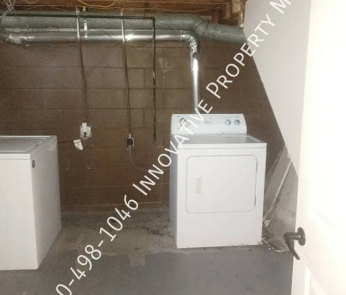 1150 Peachtree Dr — Photo 37