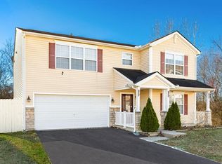 403 Wellsleyglen Dr, Columbus, OH 43207