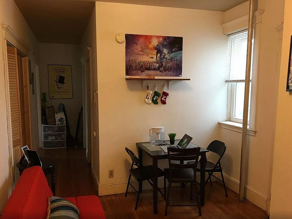 2nd image of 143 Park Dr #18N