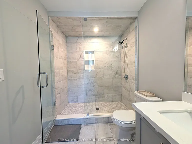 184 Kensington Ave N — Photo 22