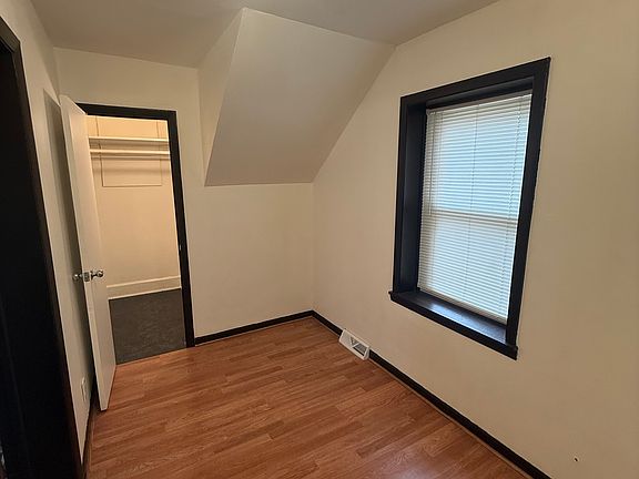 3rd image of 3139 S Parnell Ave #2