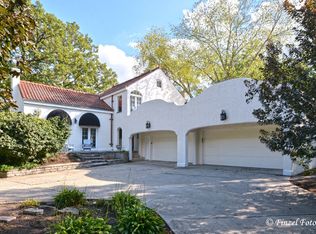 312 Warwick Ln, Crystal Lake, IL 60014