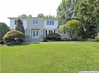 3 Montreal Woods Ct, Manalapan, NJ 07726