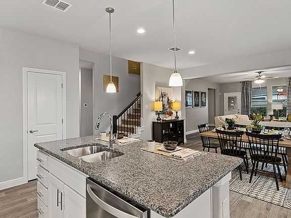 5th image of 8725 Tallwood Ln