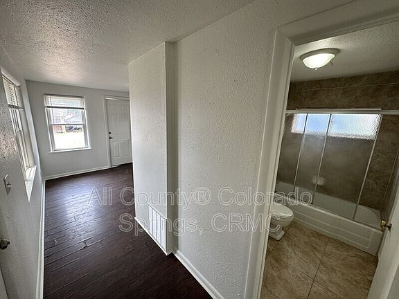 5th image of 624 1/2 Yuma St