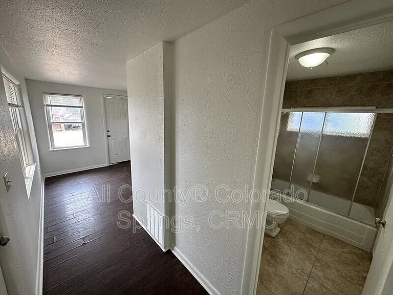624 1/2 Yuma St — Photo 5