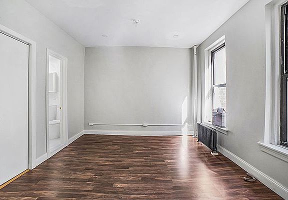 5th image of 1688 York Ave #4A