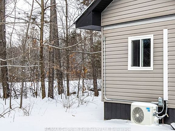 4th image of 5263 Elliott Side Rd #1