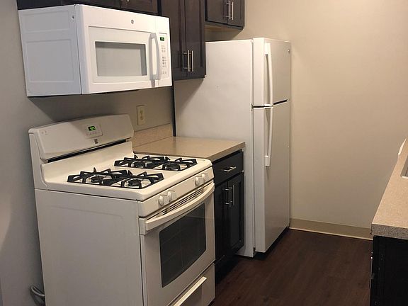 3rd image of 1848 Preston Ct NW APT C98