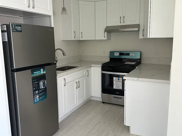 (undisclosed Address), Hawthorne, CA 90250