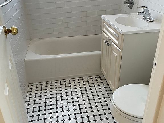 5th image of 8615 Ava Pl APT 6H