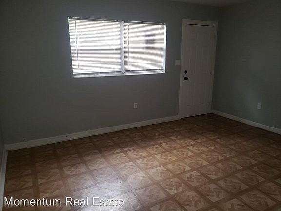 3rd image of 9502 N 11th St APT B