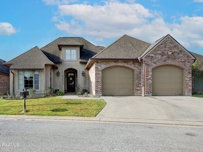 402 La Villa Cir, Youngsville, LA, 70592