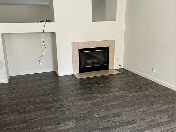 3rd image of 3024 Goodacre Pl