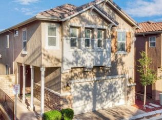 29228 Dakota Dr, Santa Clarita, CA 91354