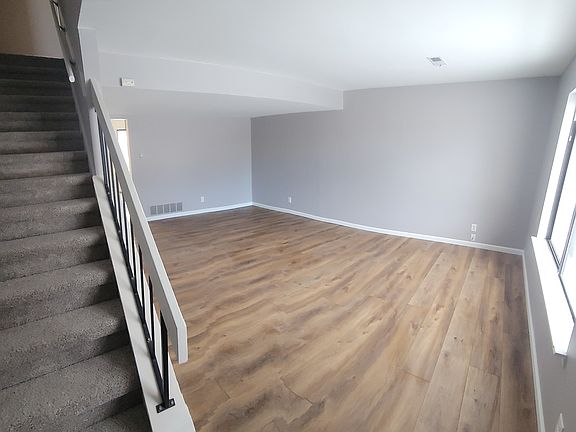 5th image of 1901 Nancy Ct APT 7