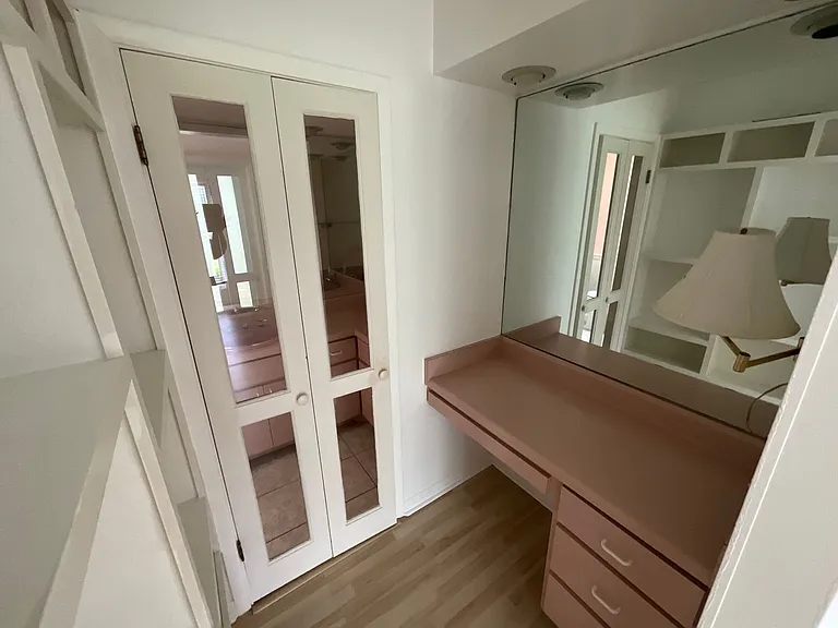 4050 Linwood Dr — Photo 11