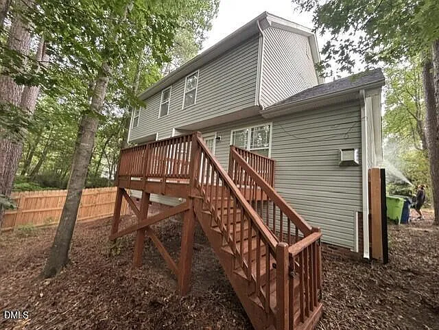 3 bed, 2.5 bath, 1750 sqft, $1,950 — Photo 3