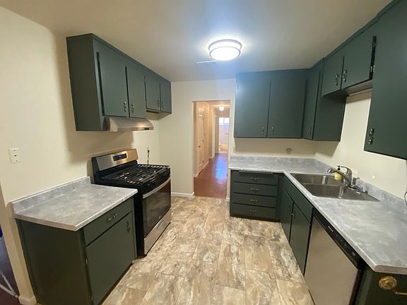 4th image of 1287 Devonshire Dr