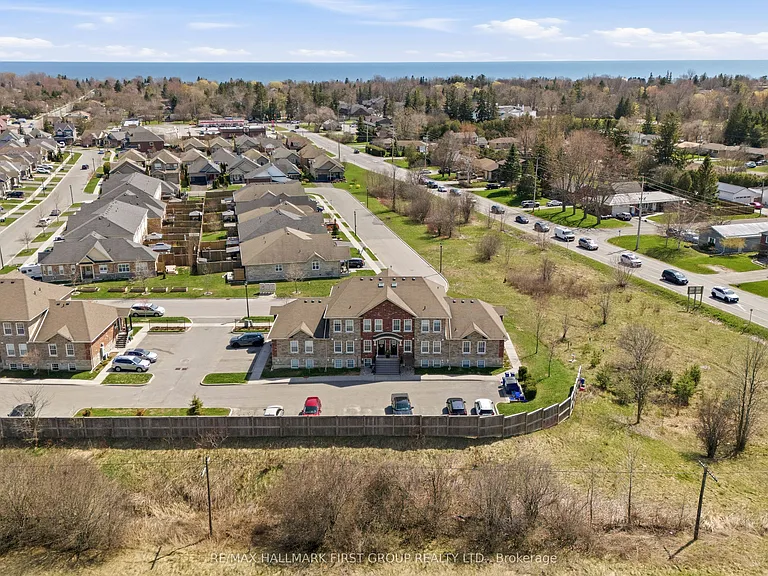 430 Lonsberry Dr #109 — Photo 32