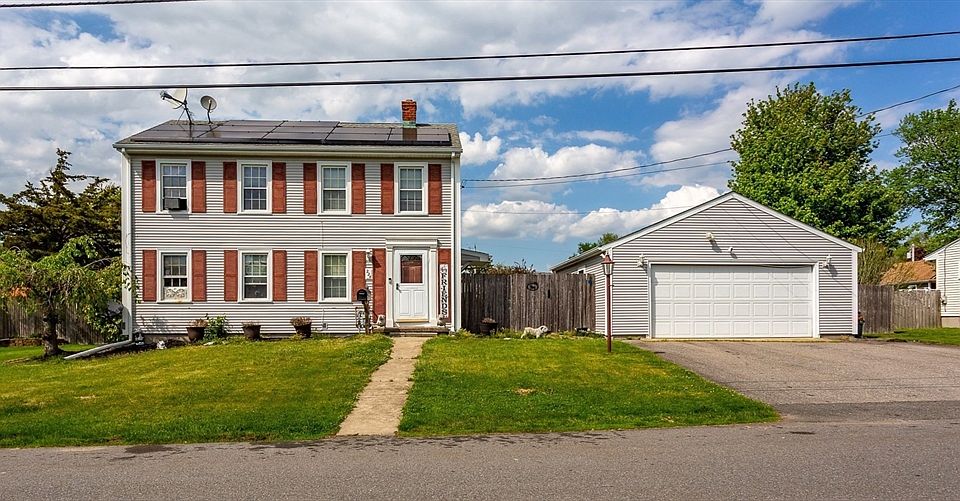 1st image of 224 Denham Ave