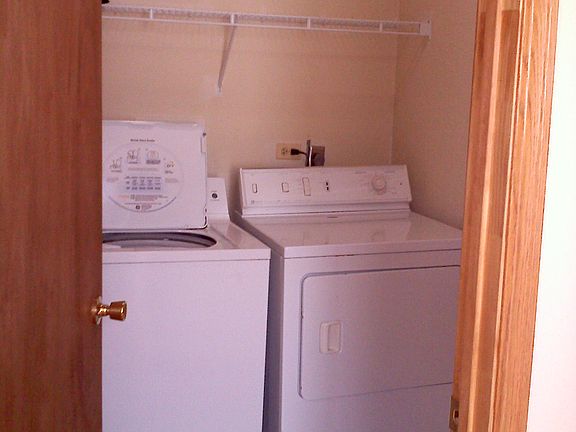 5th image of 1314 Cottonwood Dr