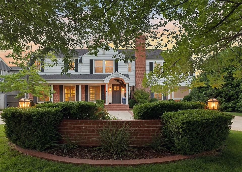 1707 Pennington Way, Nichols Hills, OK 73116 | MLS #1204329 | Zillow