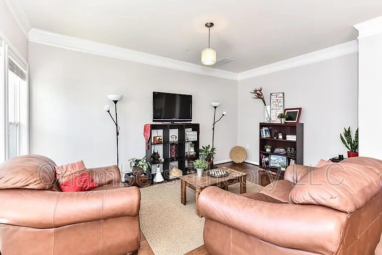 2942 Finsbury Pl #116 — Photo 10