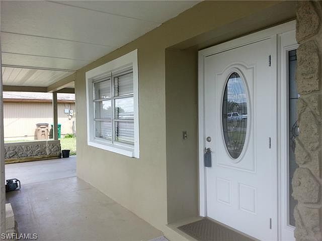 1st image of 1016 NE Pine Island Ln