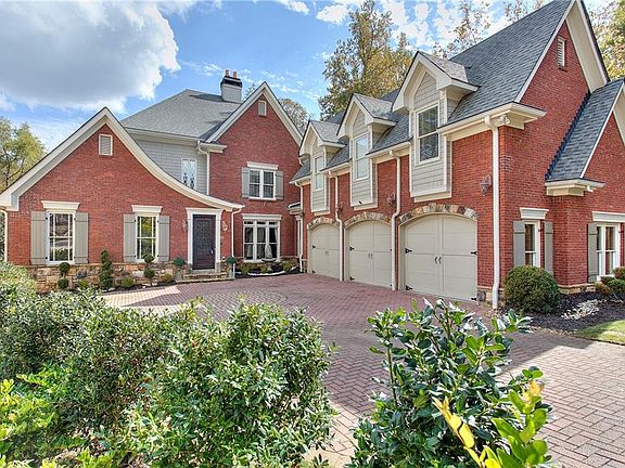 3rd image of 145 Stone Pond Ln