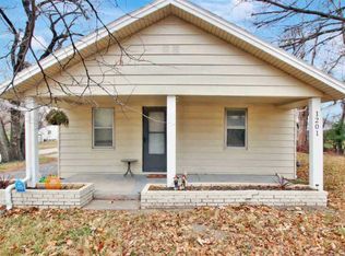 1201 N Custer Ave, Wichita, KS 67203