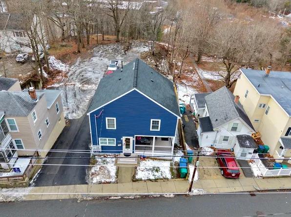 75 Beech St, Fitchburg, MA 01420
