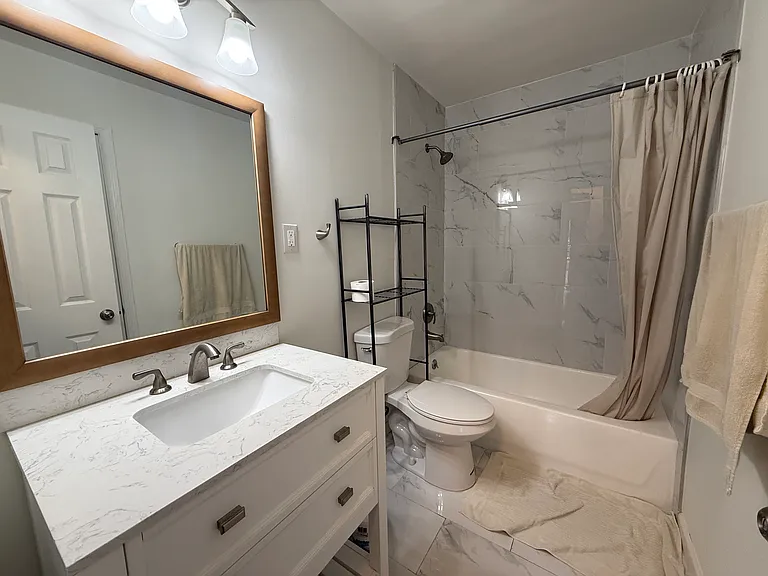2416 Meharry Blvd #3 — Photo 7