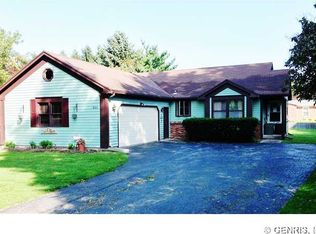 806 Klem Rd, Webster, NY 14580